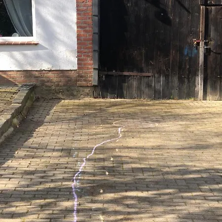 Daire Ferienwohnung Mit 2 Schlafzimmern, Ideal Fuer Handwerker, Geschaeftsreisende, Tagestouristen